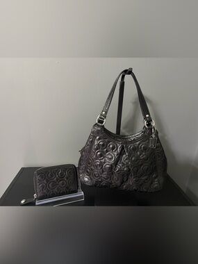 COACH Optic Signature C Glossy Black Hobo Bag & Matching Zip Wallet Set